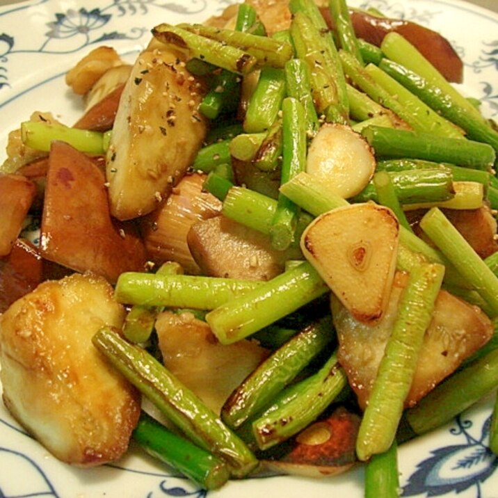 茄子とにんにくの芽の醤油炒め